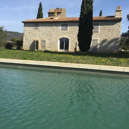 1784 Domaine De * Lourmarin